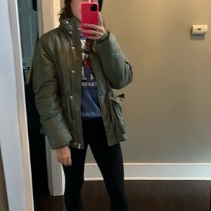 j crew lightweight cinched puffer